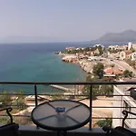 Otel 9 Queens Loutra Edipsou (Evia)