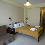 9 Queens Hotel Loutra Edipsou (Evia)