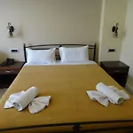 Otel 9 Queens