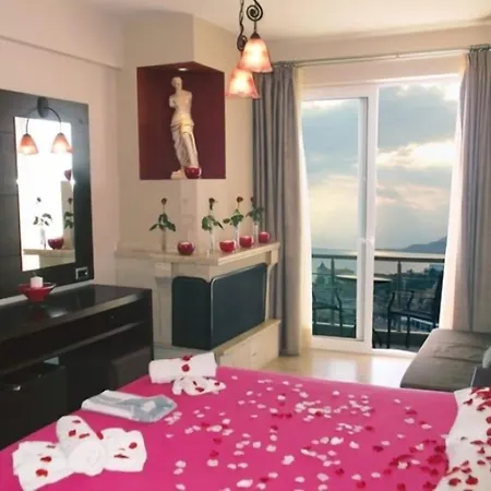 9 Queens Loutra Edipsou (Evia)