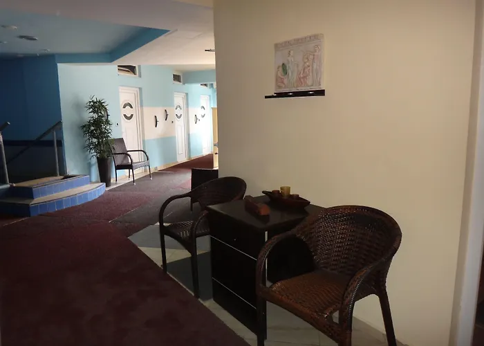 9 Queens Hotel Loutra Edipsou (Evia)